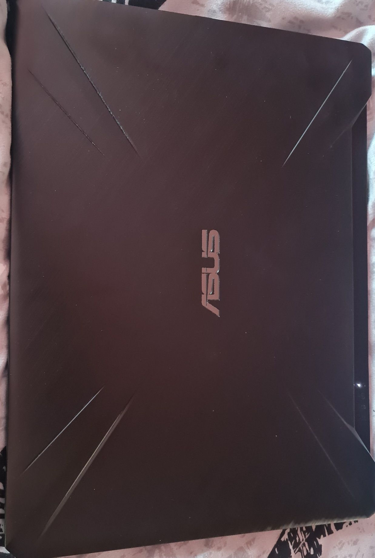 Vând laptop Asus Gaming