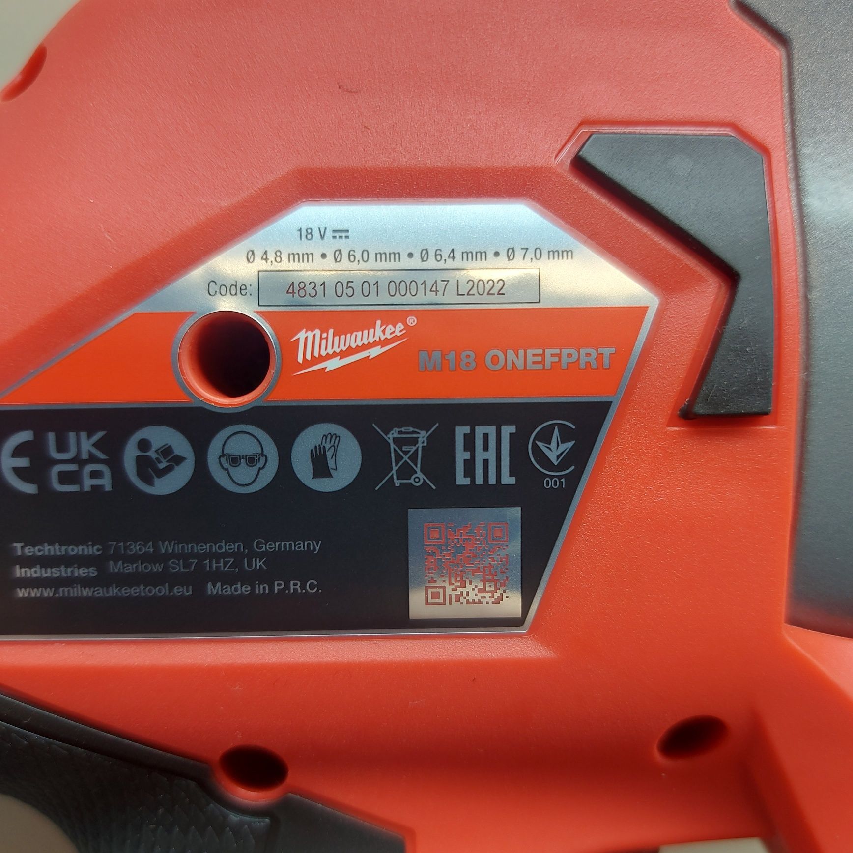 ПРОМОЦИЯ.Акумулаторна нитачка Milwaukee M18ONEFPRT-202X