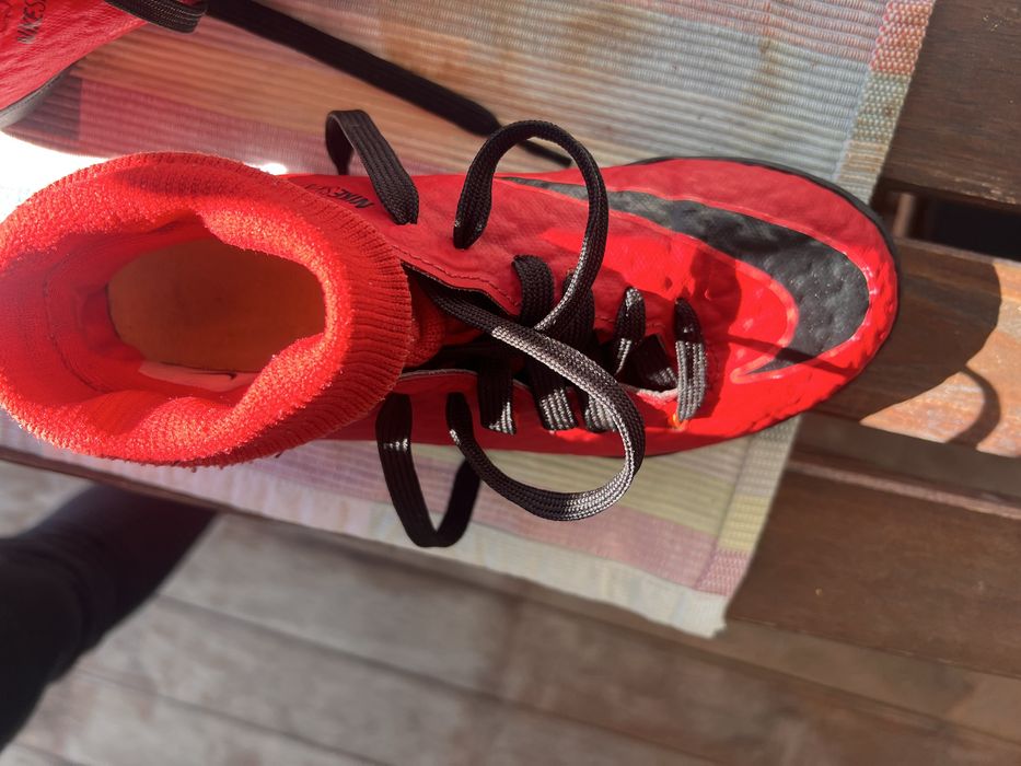Ghete fotbal nike Hyperion 32