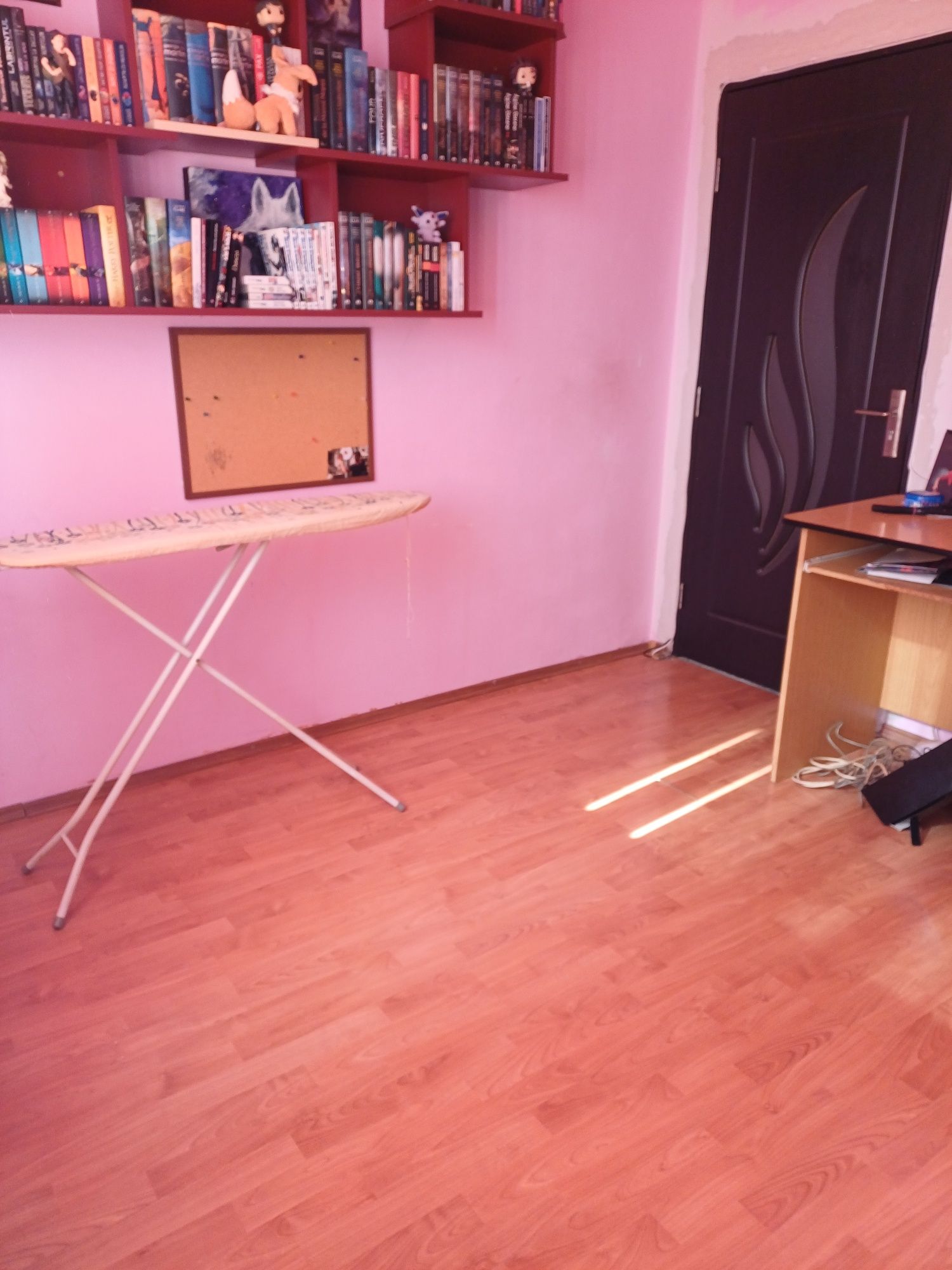 Vând apartament 2 camere