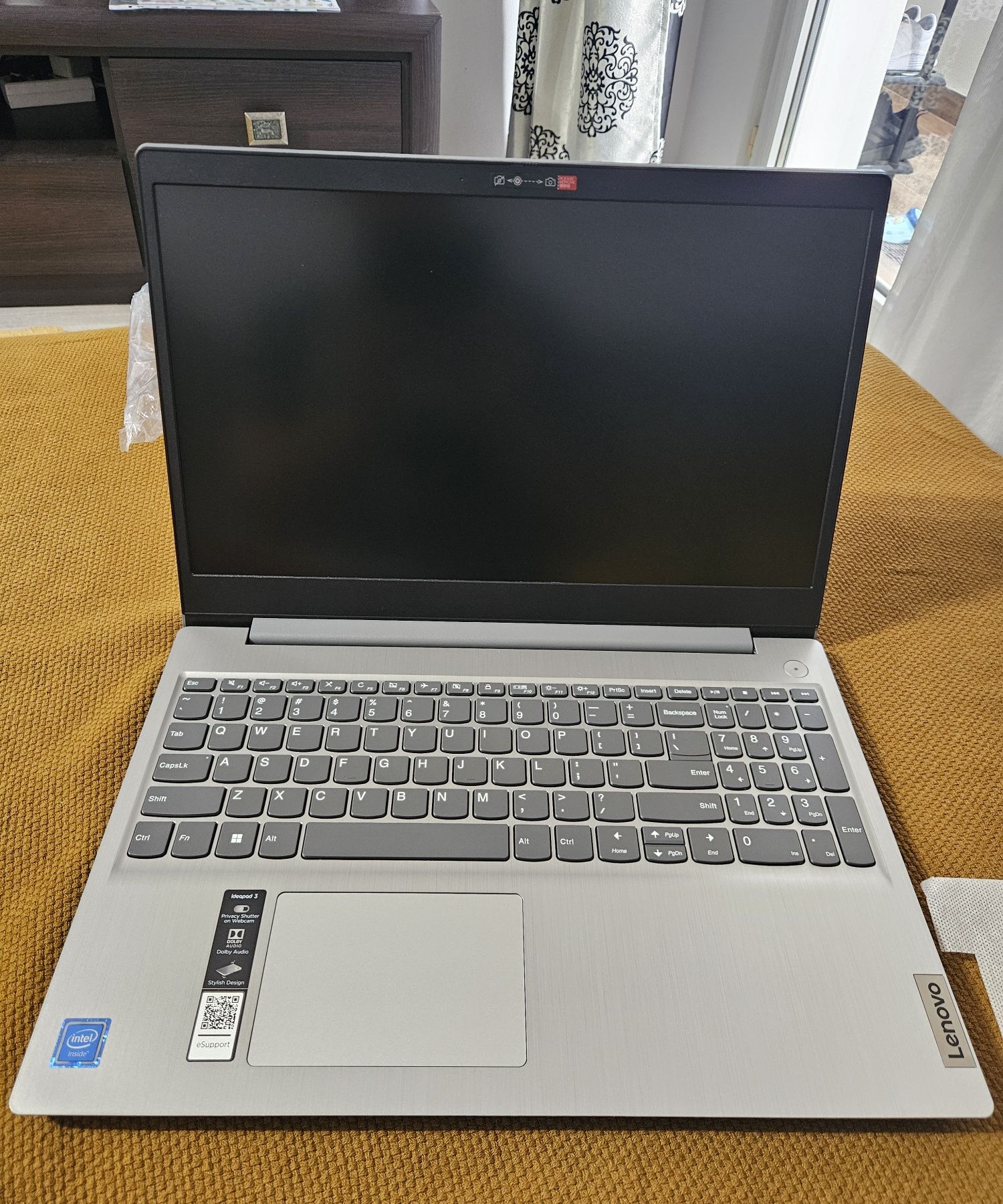 Laptop Lenovo IdeaPad 3 15IGL05 Nou, free dos