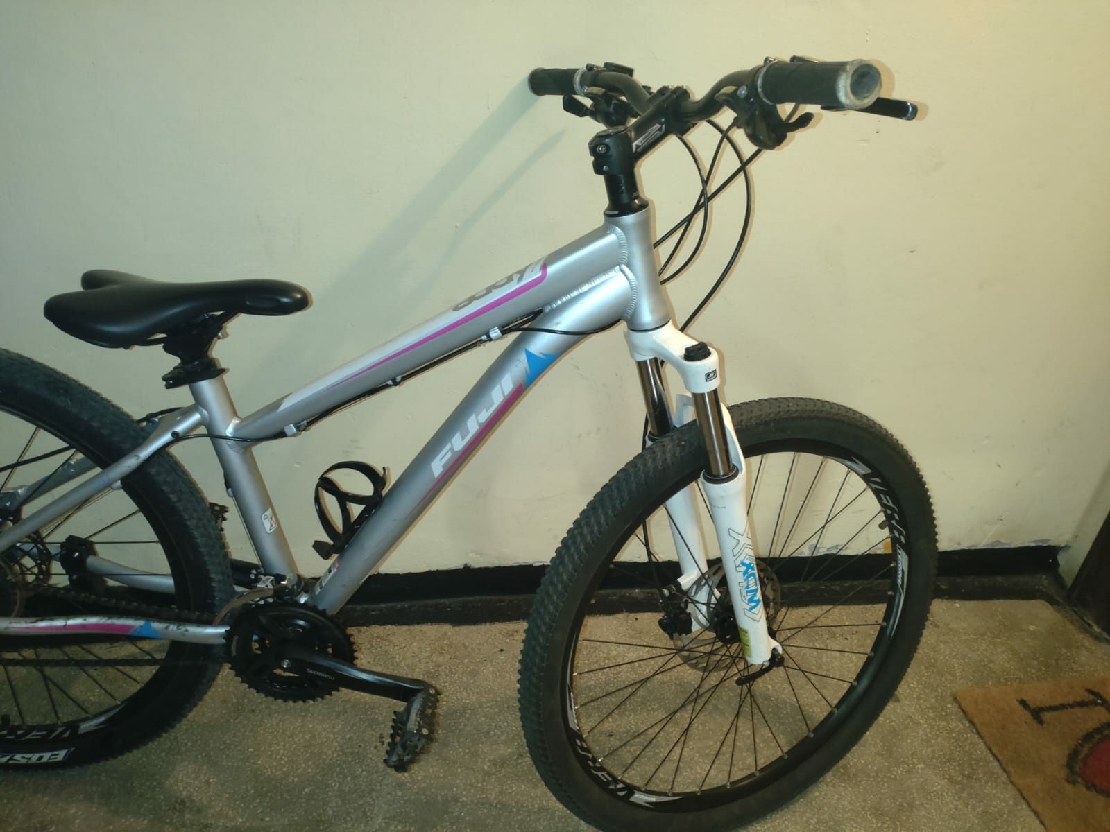 Bicicleta MTB 26 inch, cadru aluminiu, mărimea S, disc hidraulic