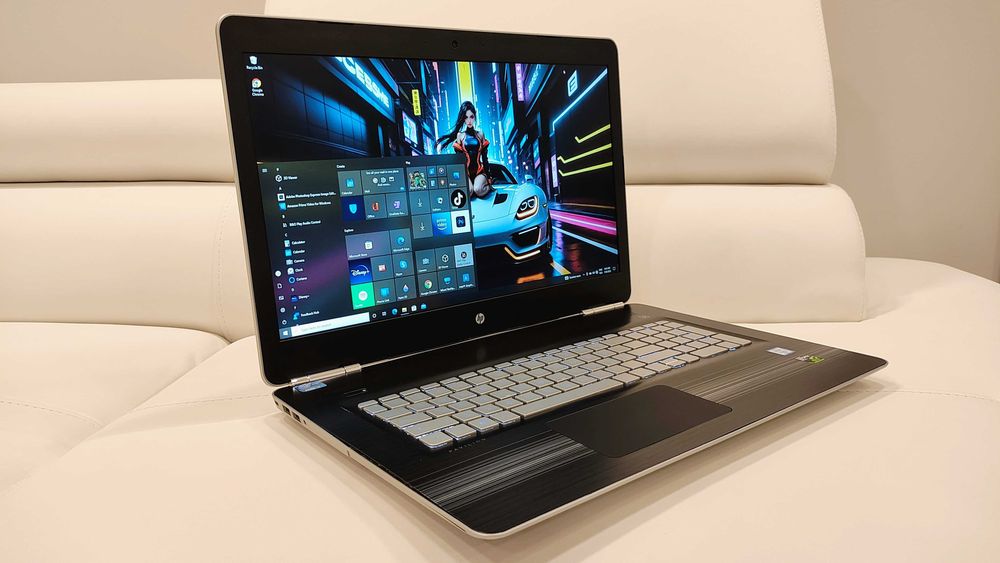 laptop gaming HP ,intel core i7 ,video nvidia display de 17,3 inch