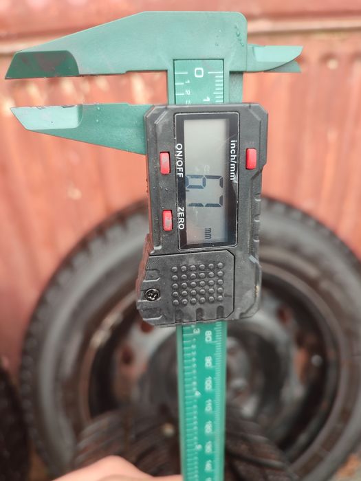 Зимни гуми 175/65/14  със джанти 14х100