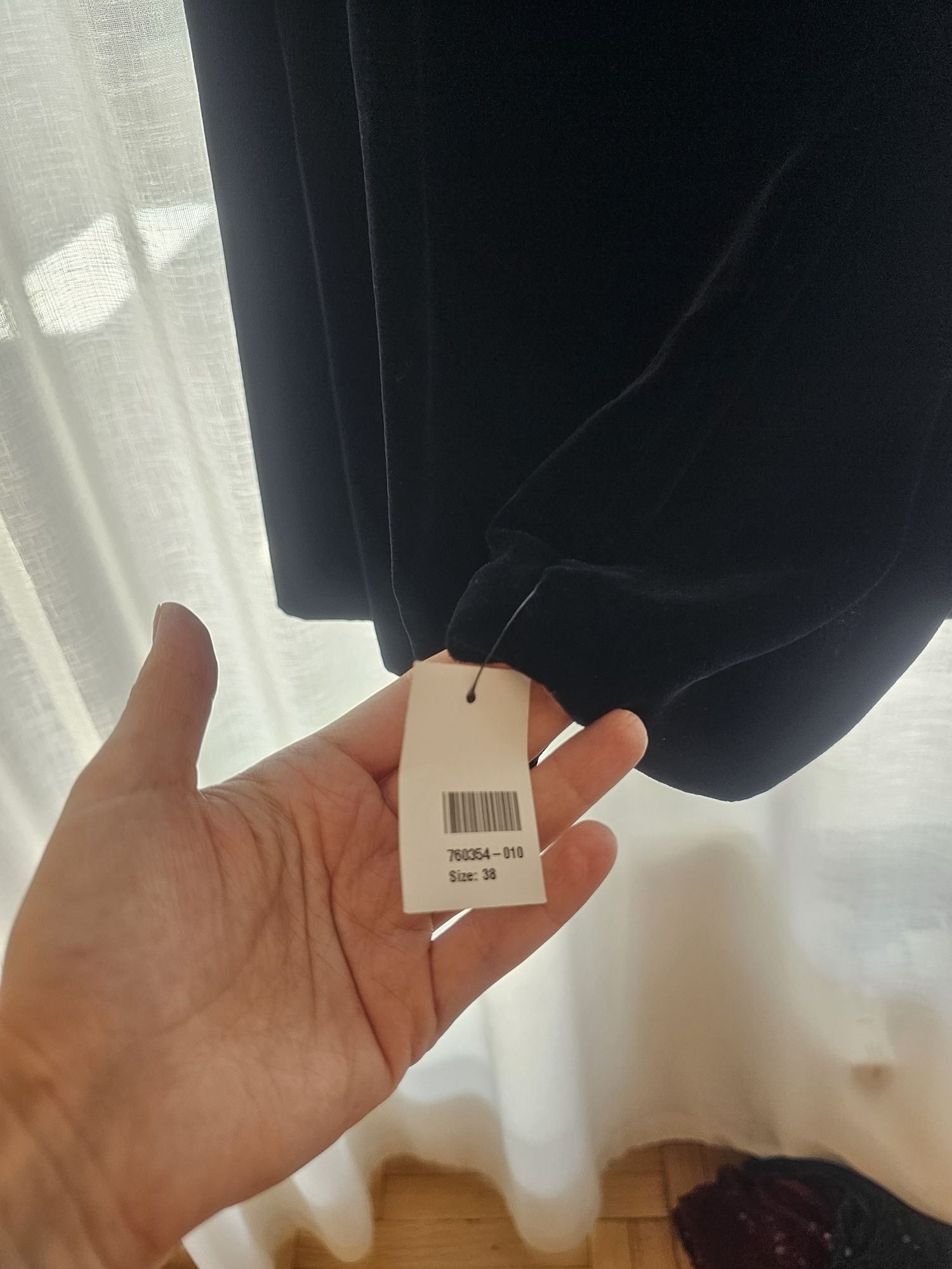 Рокля MiuMiu 38 чисто нова, с етикети, кадифе