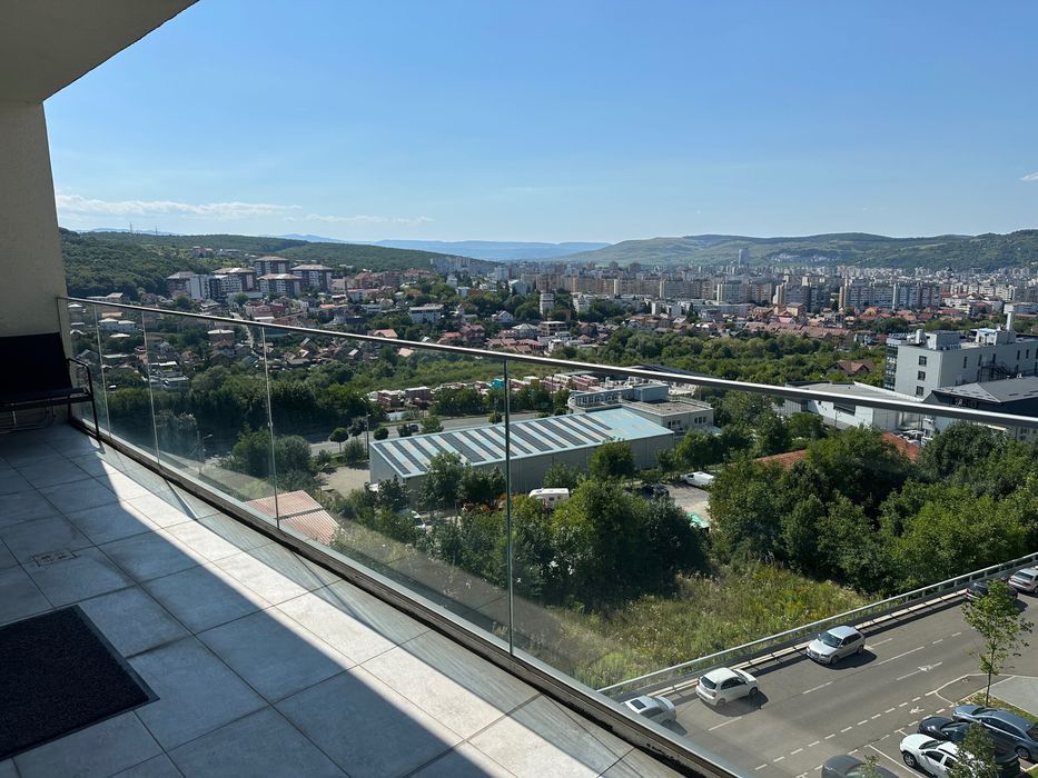 Inchiriez apartament cu 2 camere