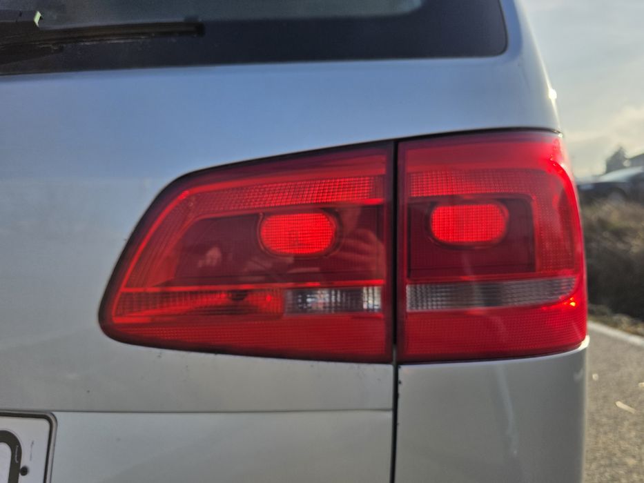 Stop dreapta Touran 2010-2015 Tripla Dreapta Touran