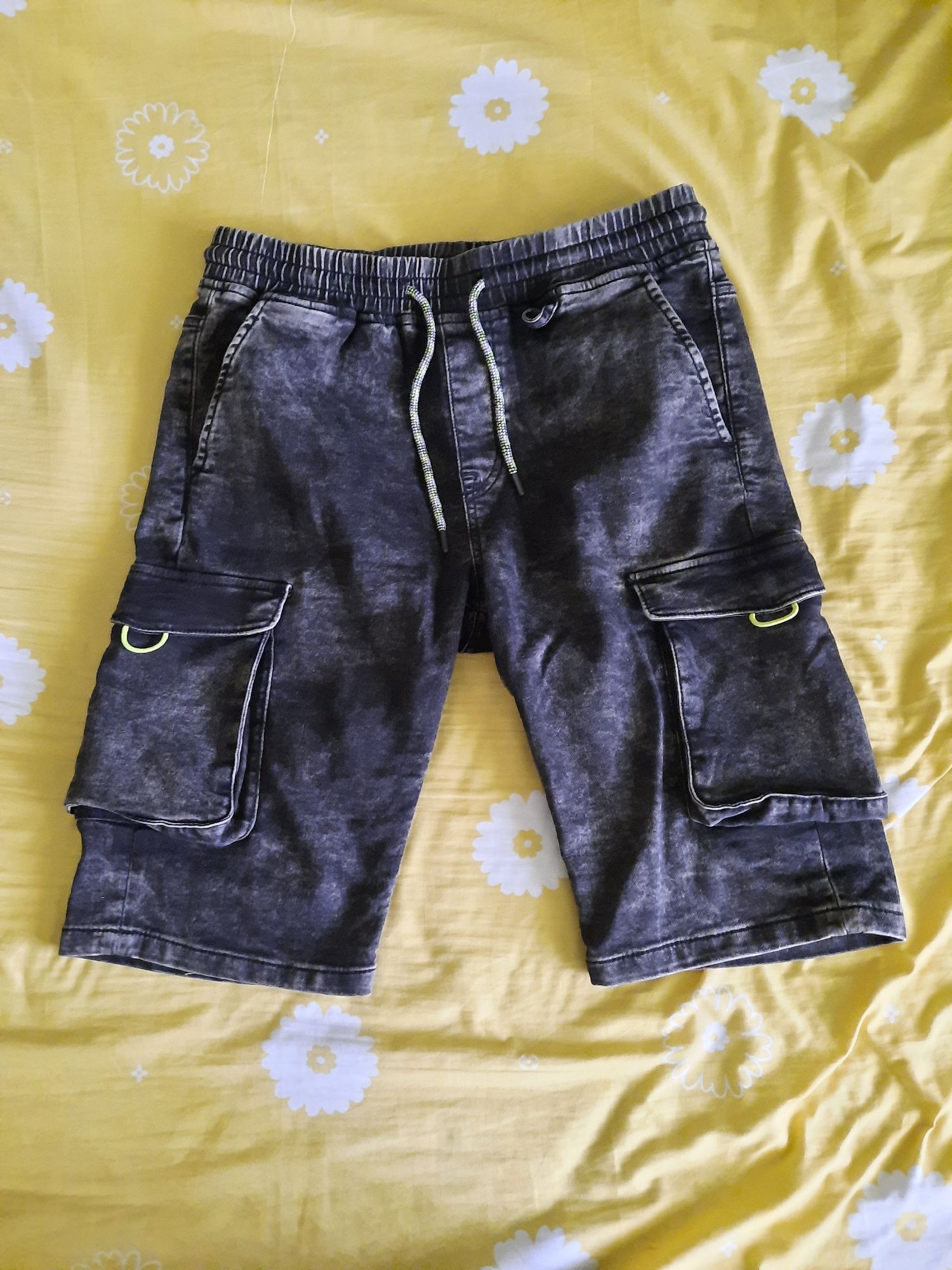 Pantaloni scurți denim M