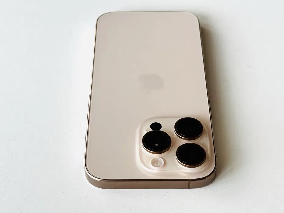 Iphone 16 Pro  256GB Desert Titanium Гаранция 6 месеца