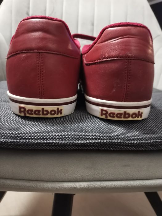 Vand pantofi sport REEBOK marimea 50