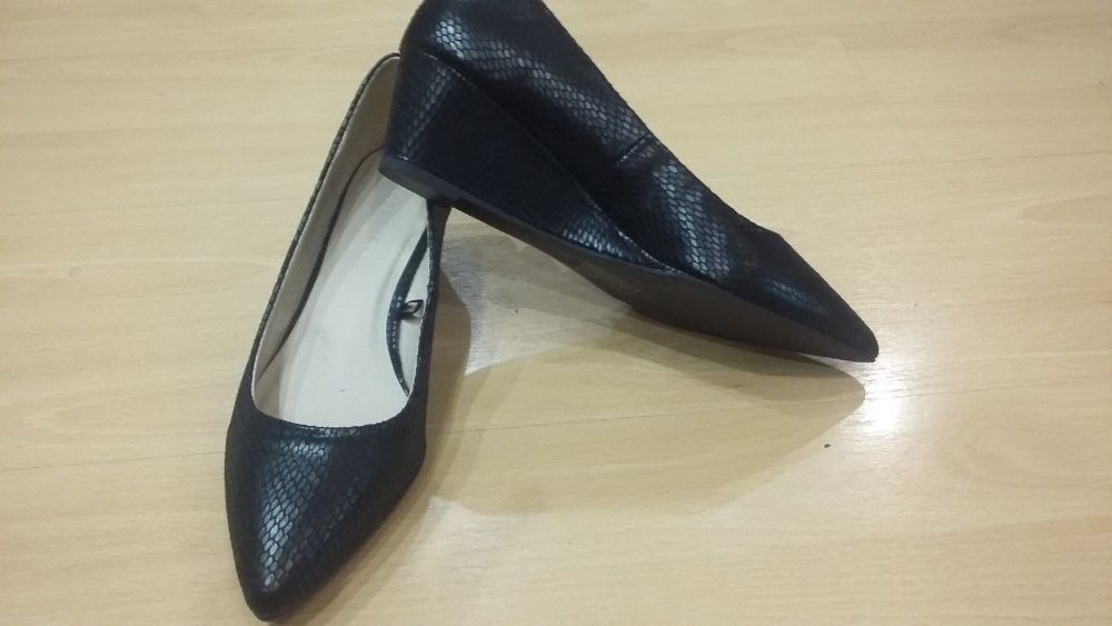 Нови дамски обувки
