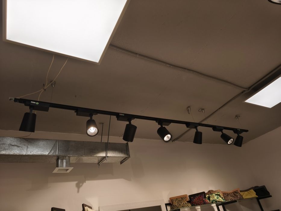 Светильники потолочные, дополнительный свет