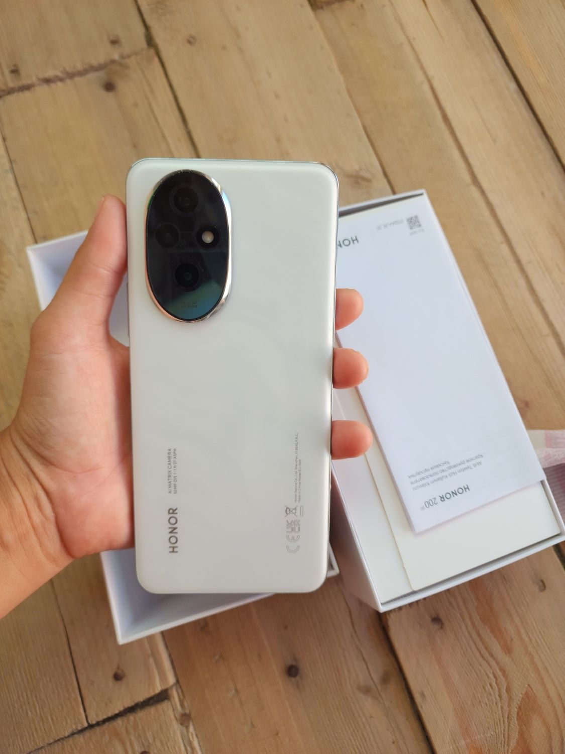 Honor 200 8/256 gb