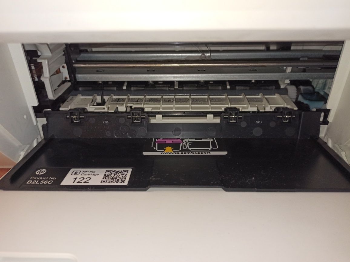 МФУ принтер+сканер цветной HP Deskjet  1510