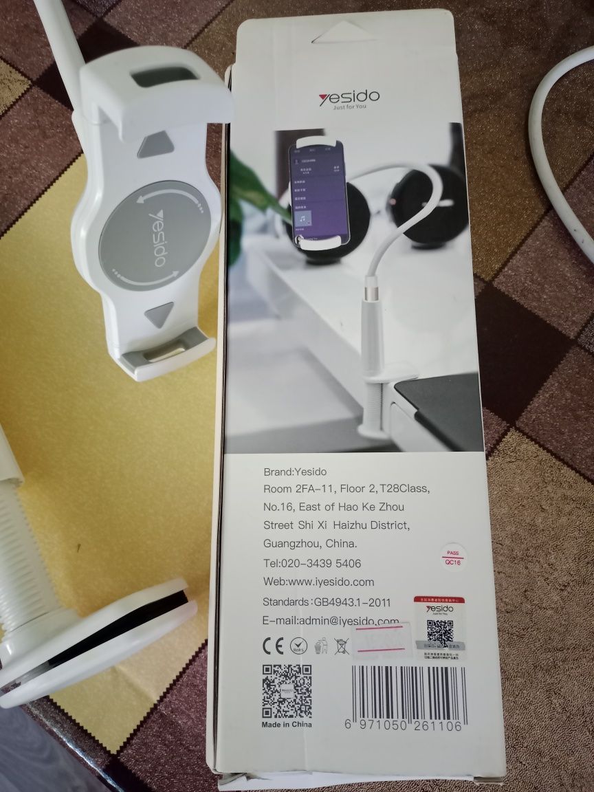 Продам селфи палку гибкую для сотовых