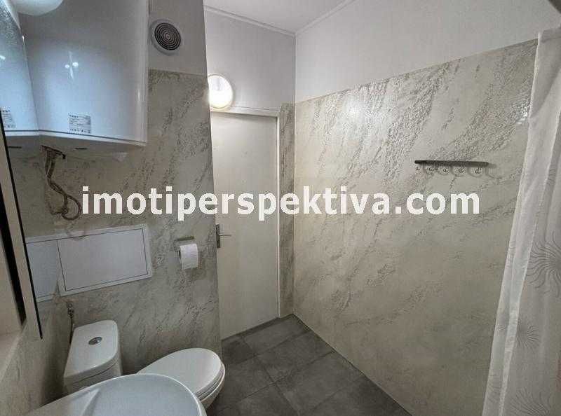 Продава се Тристаен апартамент в Пловдив, Христо Смирненски - 65 кв.м за 1808 €/кв.м - Снимка #11