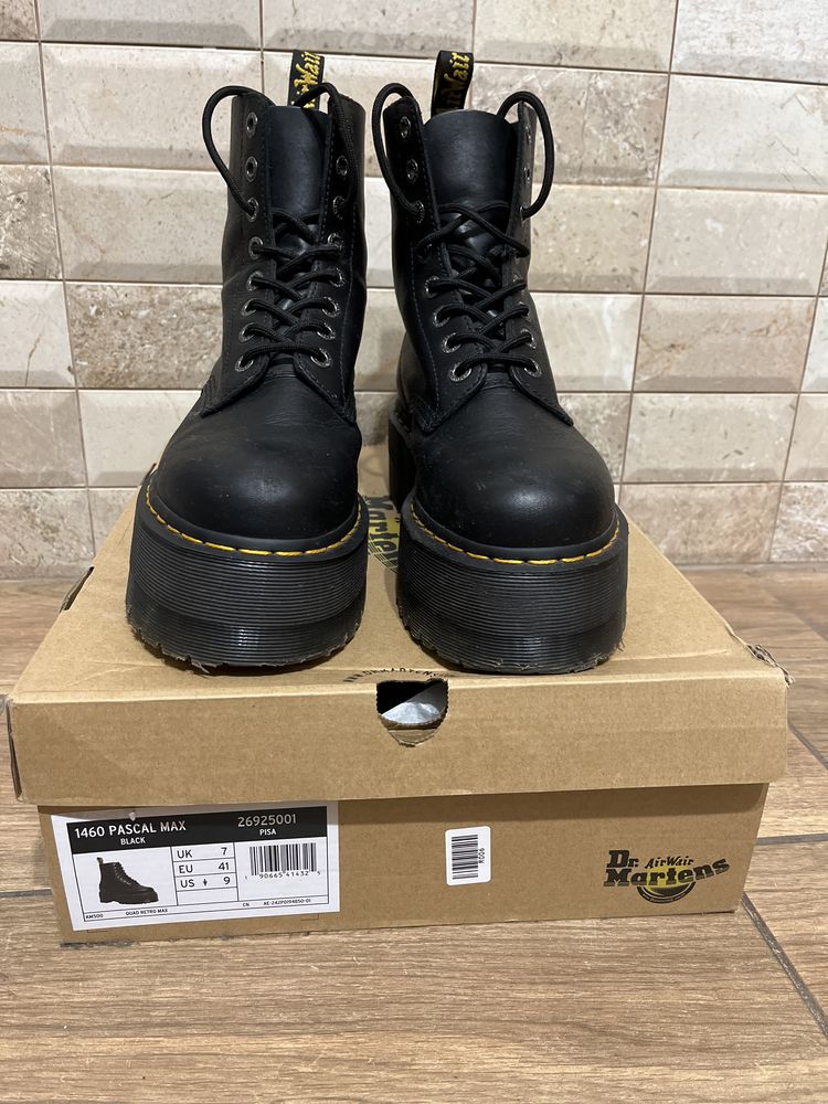 Ghete bocanci Dr.Martens Pascal Max nr.41