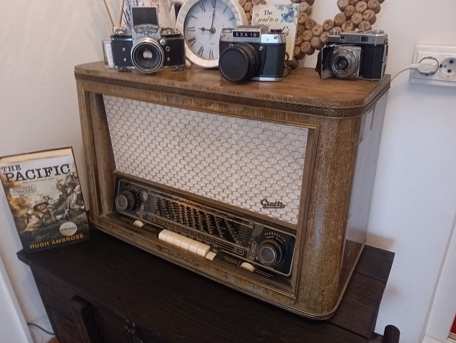 Radiouri vechi în stare ireproșabilă