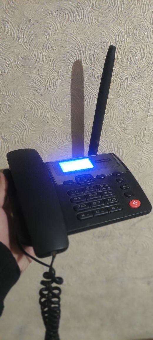 uzmobile AWP-Z600