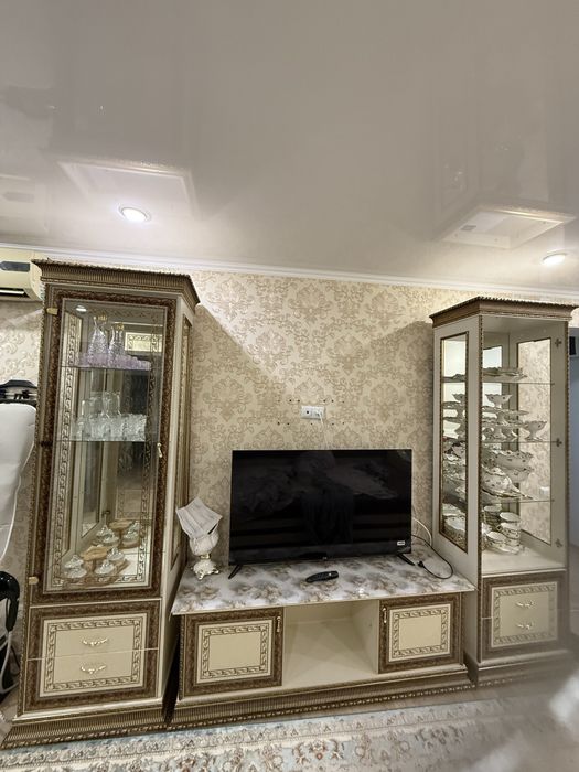 Сервант для гостиной