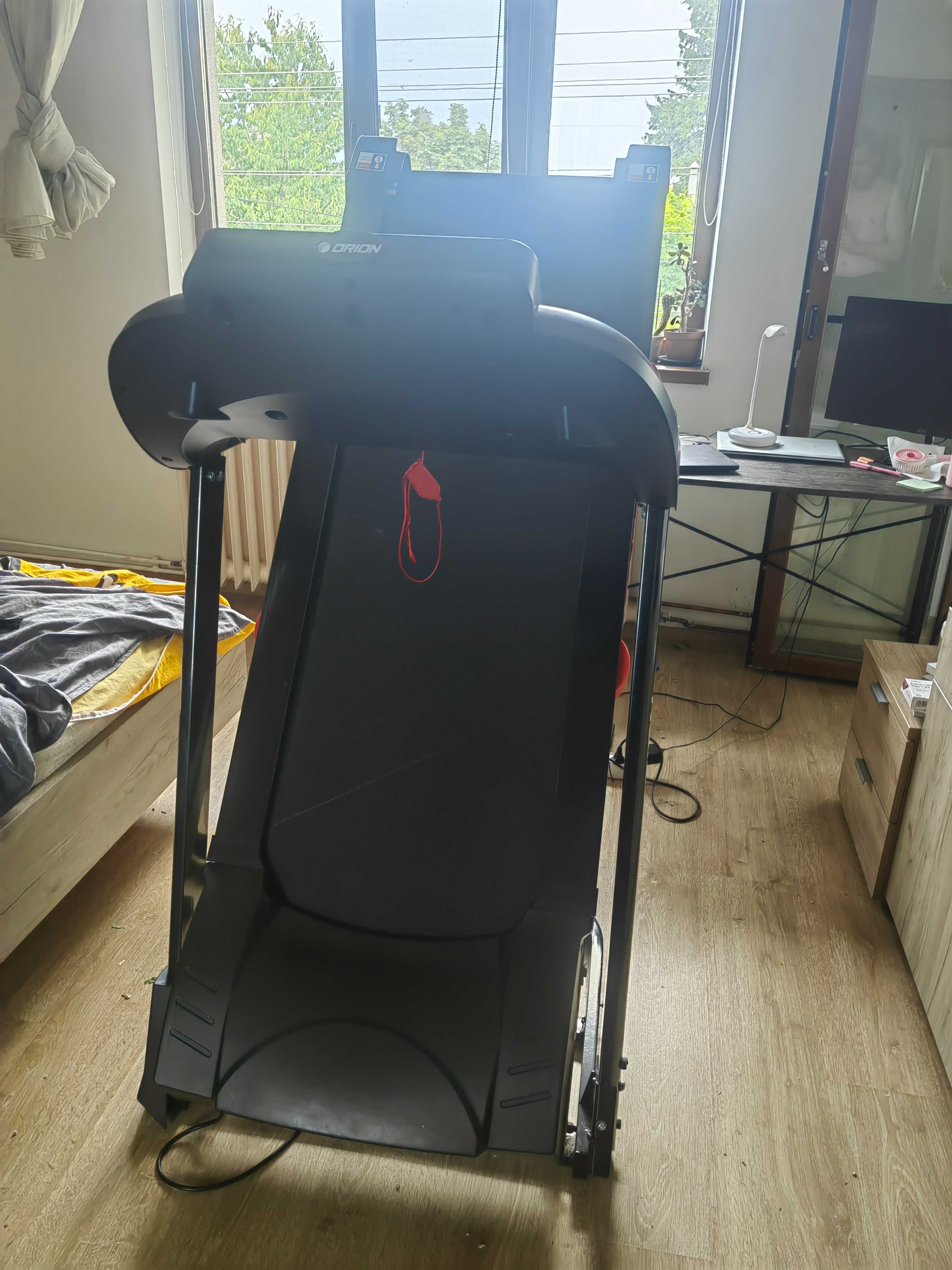 Banda de alergat electrica Orion Run M700 - stare excelenta