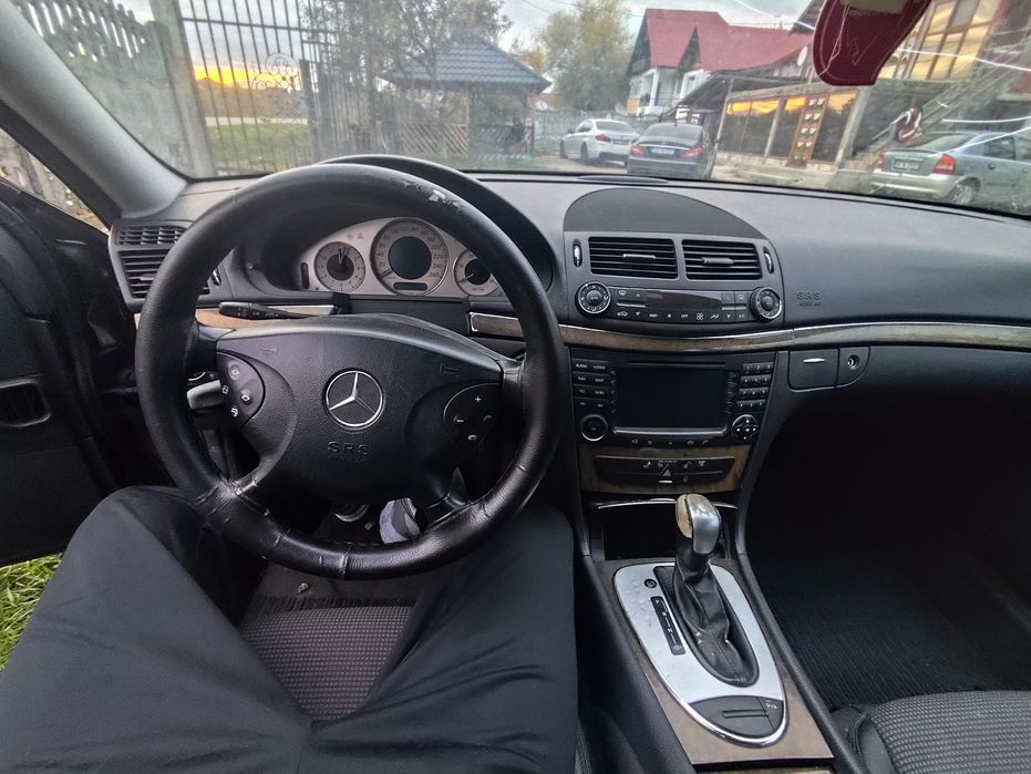 Vând Mercedes classs