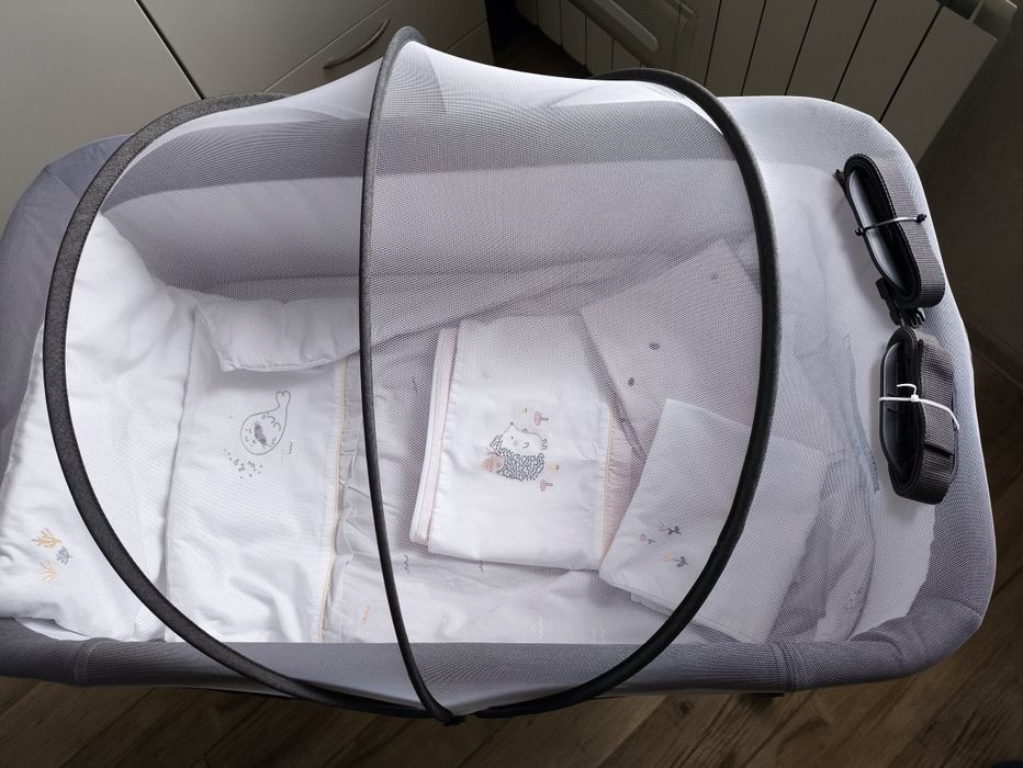 Kikkaboo Мини кошара Amaris Dark Grey с матрак и два броя завивки