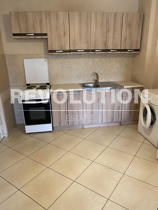 Дава се под наем Двустаен апартамент в Варна, Погреби - 70 кв.м за 400 € - Снимка #2