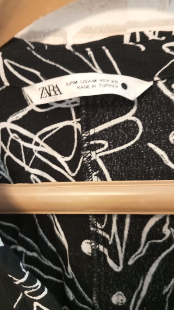 Дамска рокля на Zara