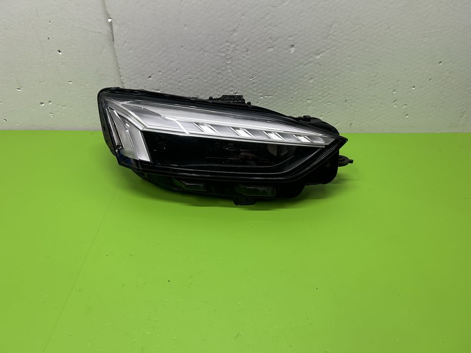 Far Audi A5 B9 8w6 facelift Matrix full led adaptiv dreapta 2021-2024