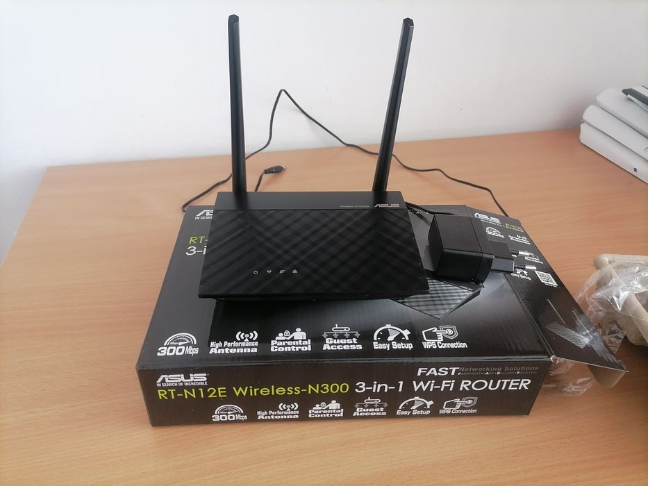 RT-N12E Wireless-N300 (3-in-1 WI-FI ROUTER) ASUS