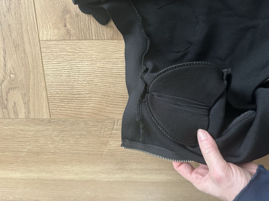 Compelu bandage, bluza si fusta