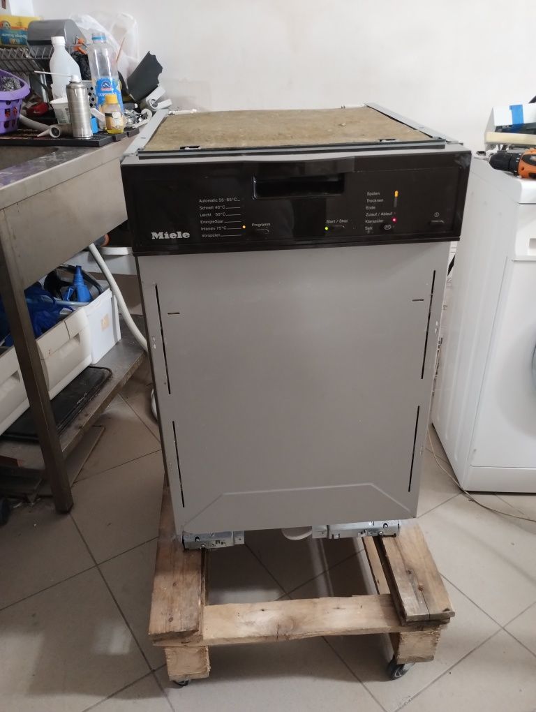 Съдомиялна Miele G4500SCVI 45см.частично вграждане