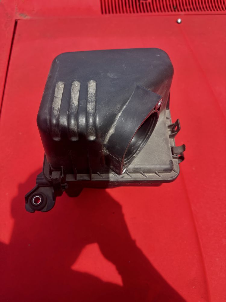 Филтърна кутия Hyundai i30 1.6crdi