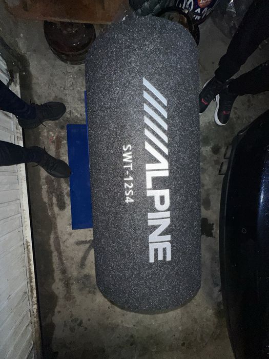 Vand cutie de subwoofer alpine 30cm