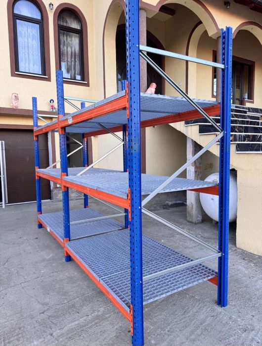 Rafturi metalice 916x726