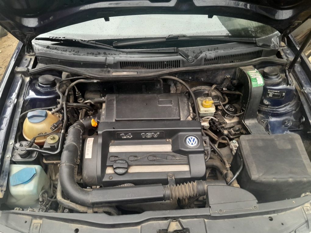 De vânzare Golf 4 1.4Benzină