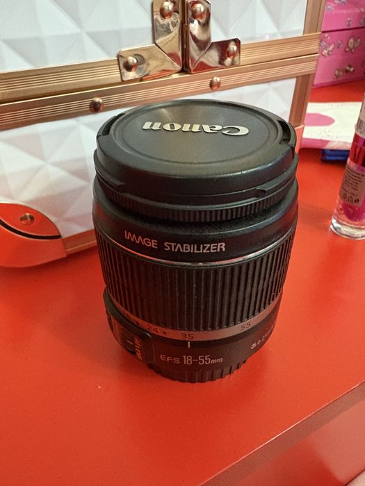 Canon EF-S 18-55mm f/3.5-5.6