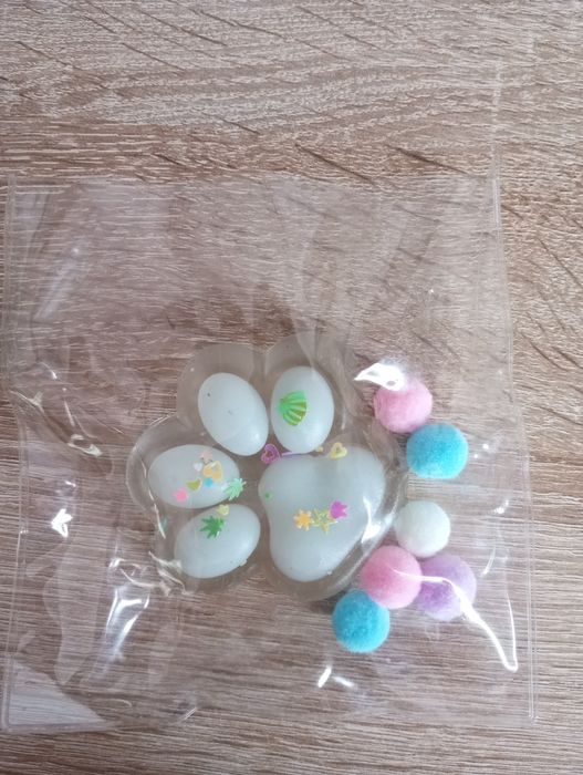 Lăbuță lipicioasa accept numai numerar