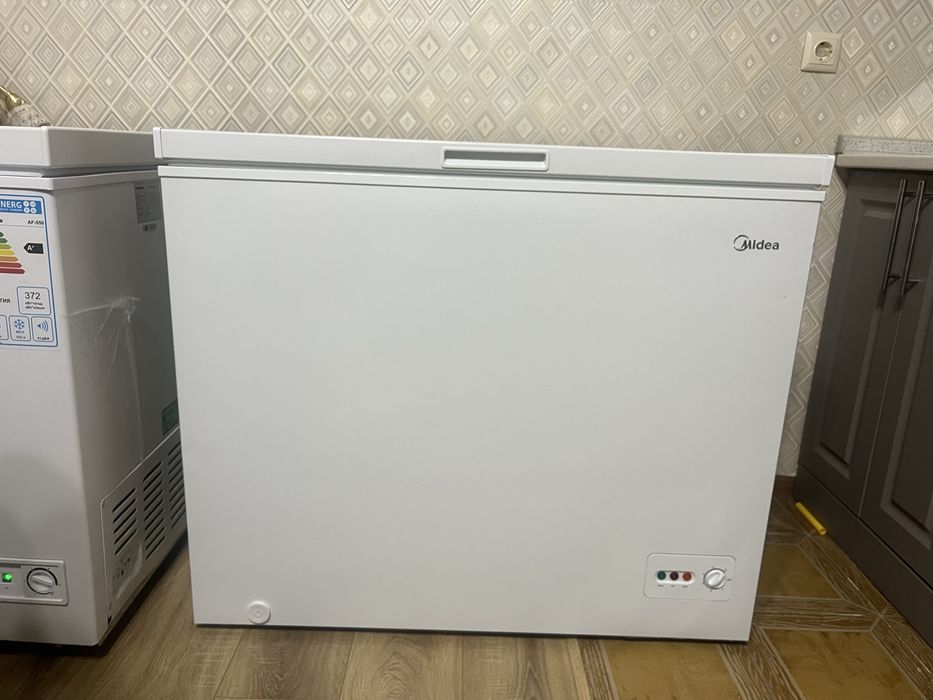 Морозильник 250л