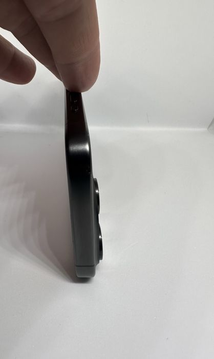 iPhone 15 Pro 128GB 100% батерия много добро състояние