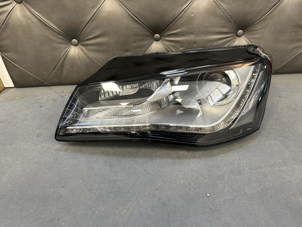 Audi A8 D4 Xenon led фар фарове ляв