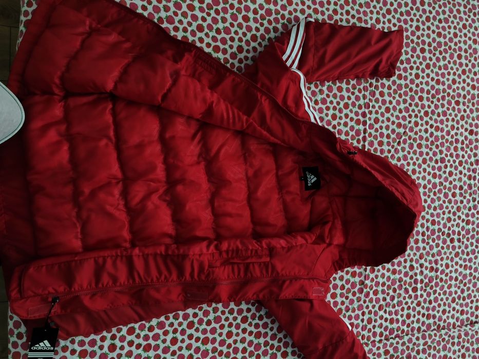 Adidas зимно яке