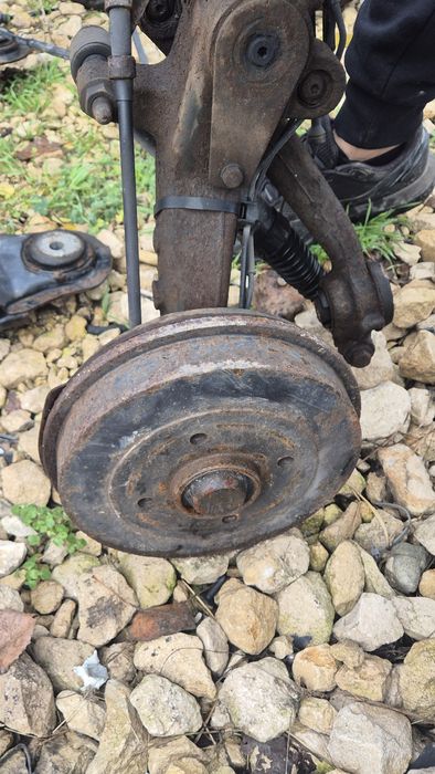 Заден мост / Торсион за Пежо 206,Партнер 98 -2006