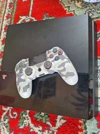 PlayStation 4 srochno sotiladi