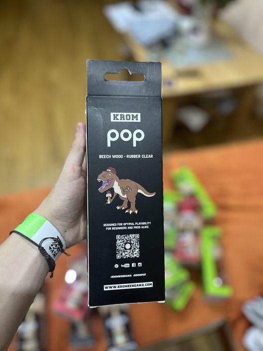 Kendama KROM POP RUBBER (Black/Negru)