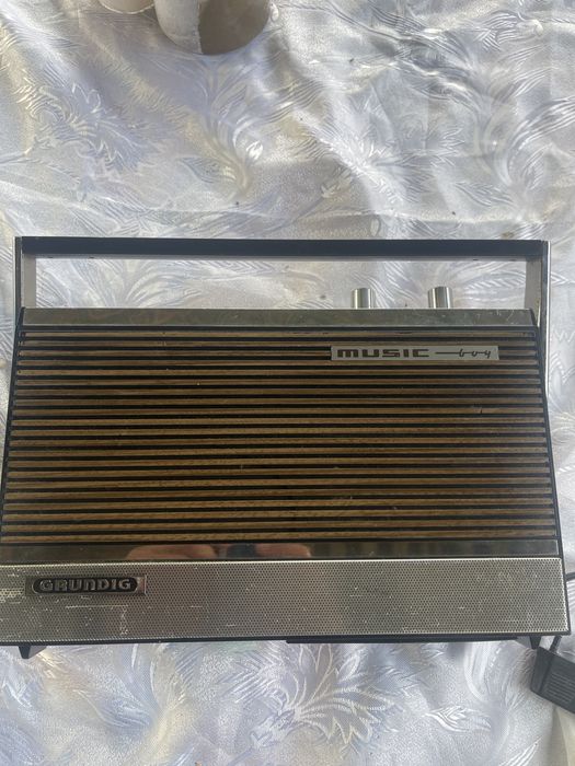 radio portabil Grundig Music Boy