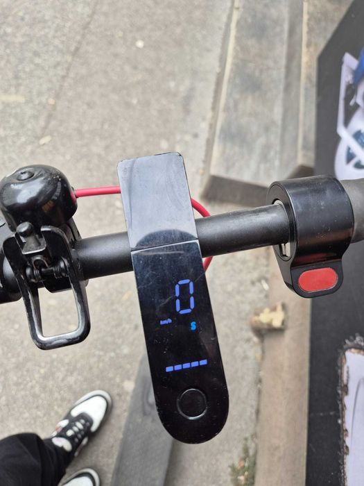 Hope Amanet P10/Trotineta electrica Xiaomi Mi Electric Scooter Pro 2