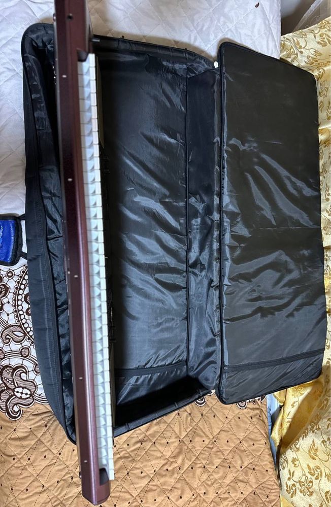 Korg Pa1000 Ideal xolda yangi