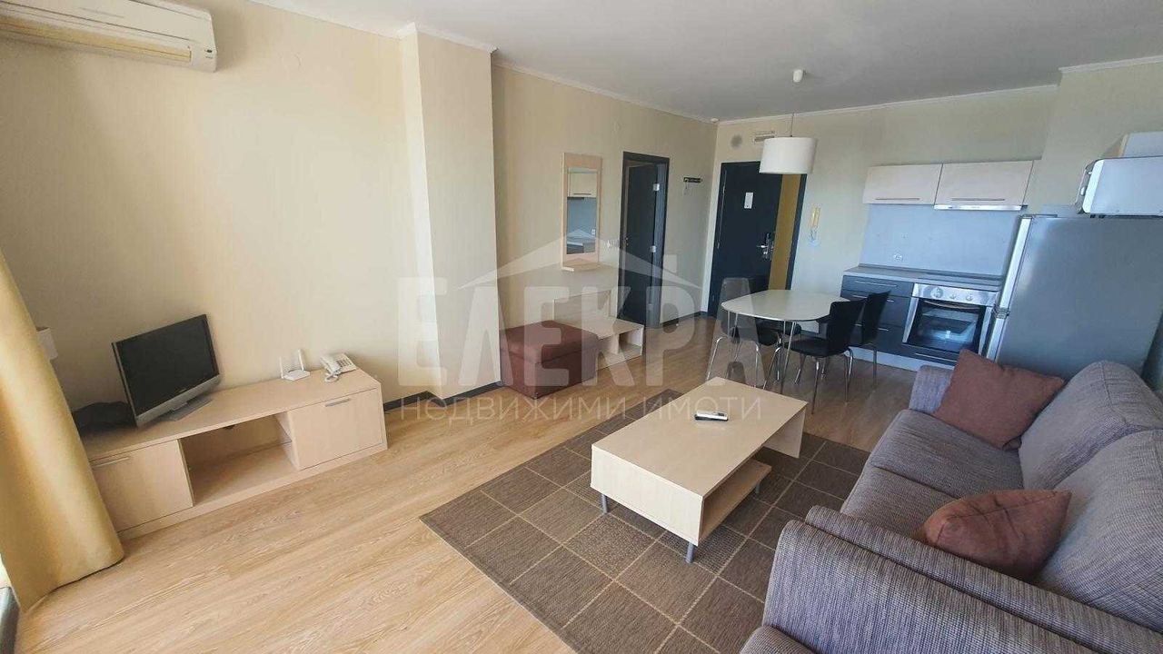 Продава се Двустаен апартамент в Бяла - 70 кв.м за 986 €/кв.м - Снимка #7